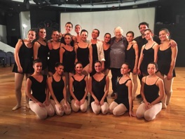 Ottobre 2016
Corso di Adeguamento
Teatro Golden con
Pupi Avati e Gianni Rosaci Ottobre 2016
Corso di Adeguamento
Teatro Golden con
Pupi Avati e Gianni Rosaci